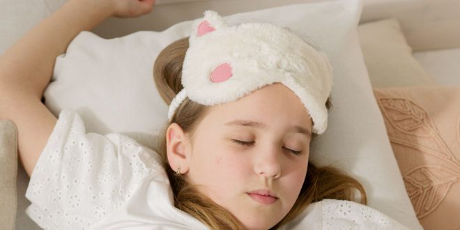 Kualitas tidur dan ginjal memiliki hubungan yang erat, karena ginjal mengatur ritme kerja tubuh yang dipengaruhi oleh siklus istirahat malam.