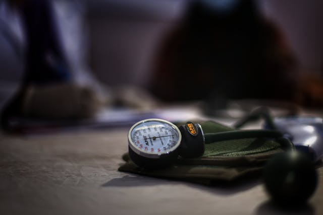perbedaan hipertensi primer dan sekunder