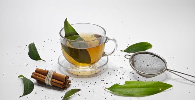 air rebusan daun salam asam urat