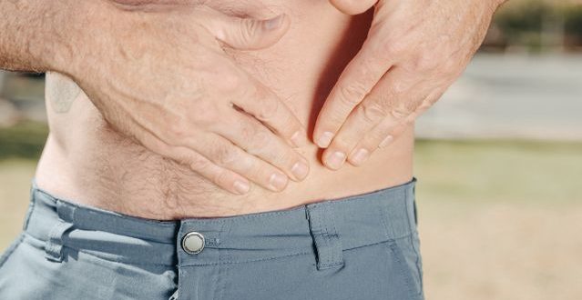 Ilustrasi posisi lambung yang bergeser ke atas melewati diafragma pada kondisi hernia hiatus