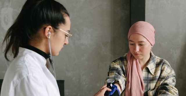 jadwal pemeriksaan berkala untuk pemantauan setelah pengobatan kanker agar cepat diketahui jika ada perubahan kembali